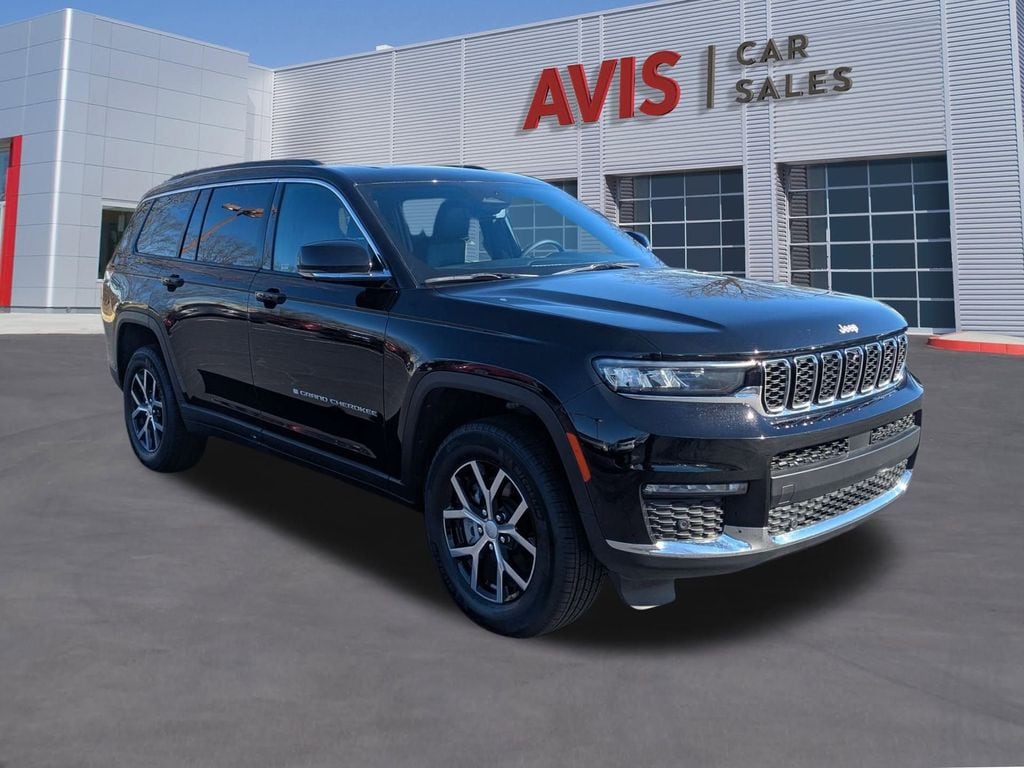 Thumbnail: 2024 Jeep Grand Cherokee L - 3