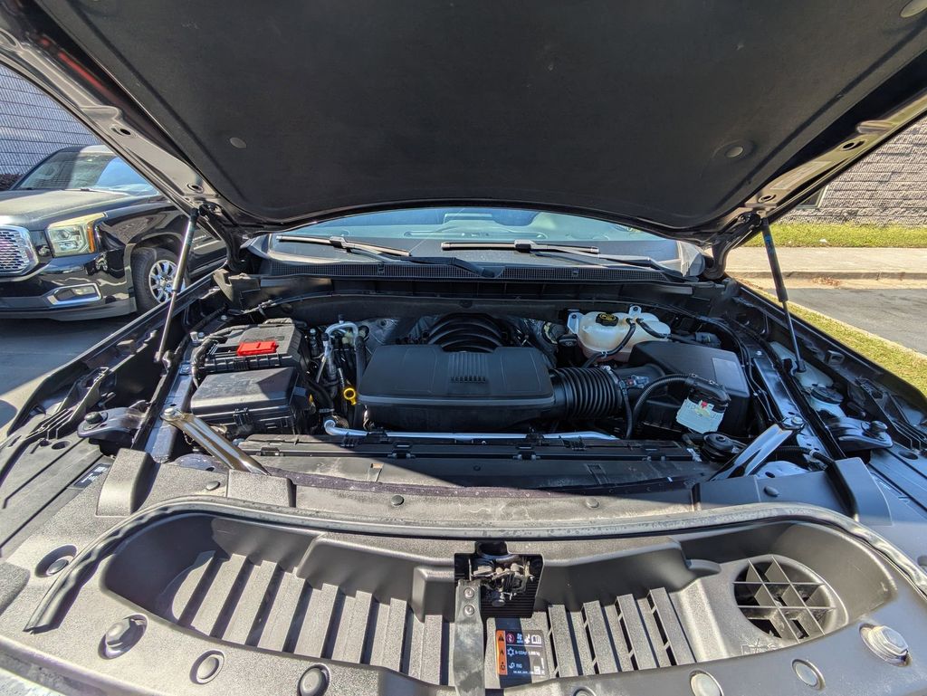 Thumbnail: 2024 Chevrolet Tahoe - 32