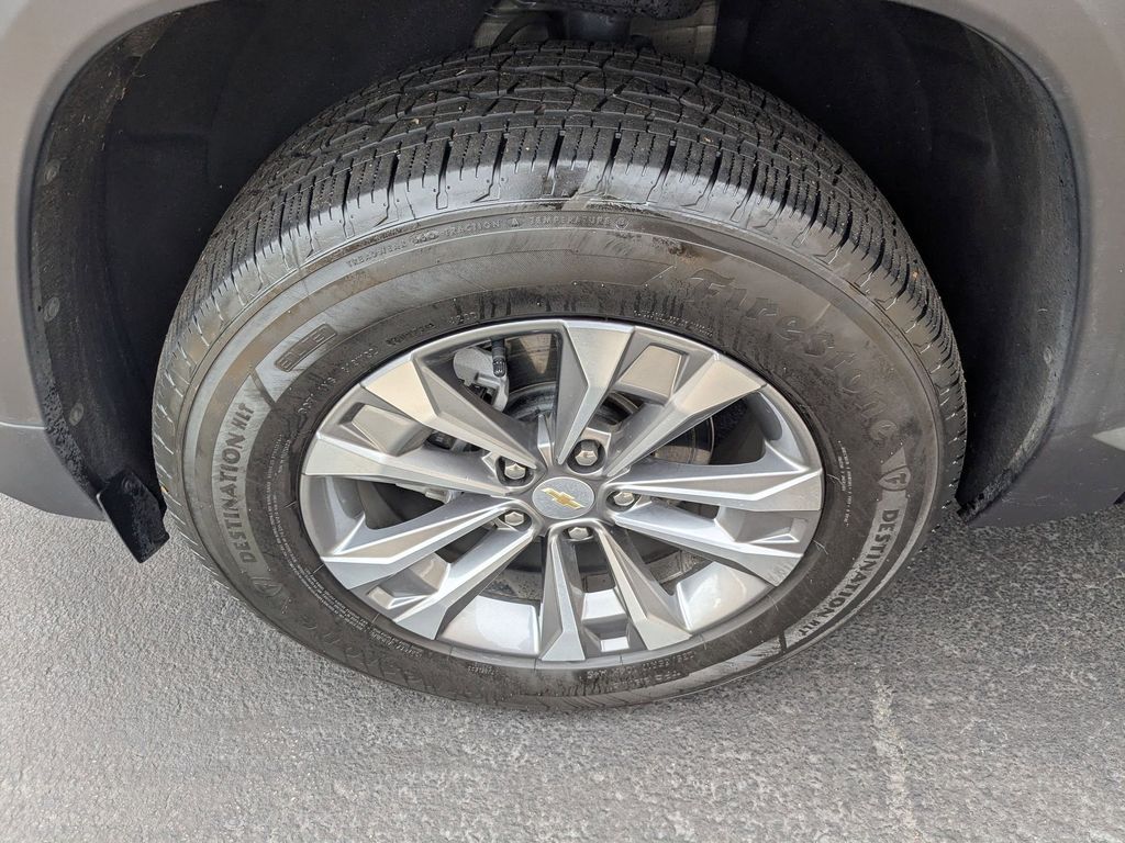 Thumbnail: 2025 Chevrolet Equinox - 35