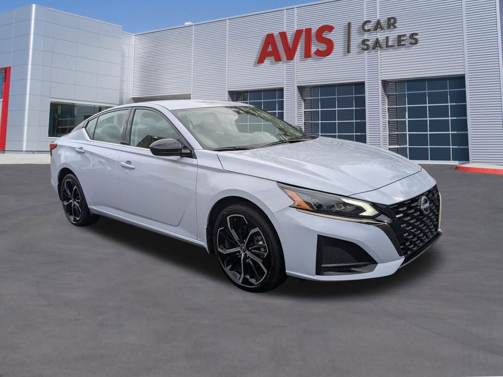 Thumbnail: 2025 Nissan Altima - 3