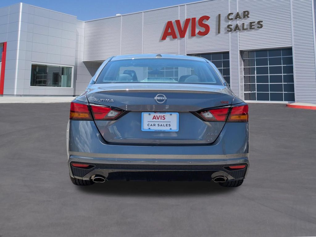 Thumbnail: 2025 Nissan Altima - 7