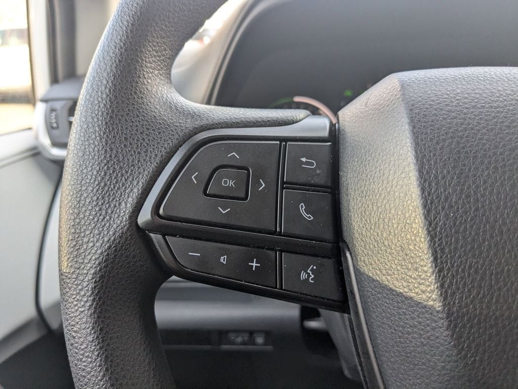 Thumbnail: 2025 Toyota Sienna - 16