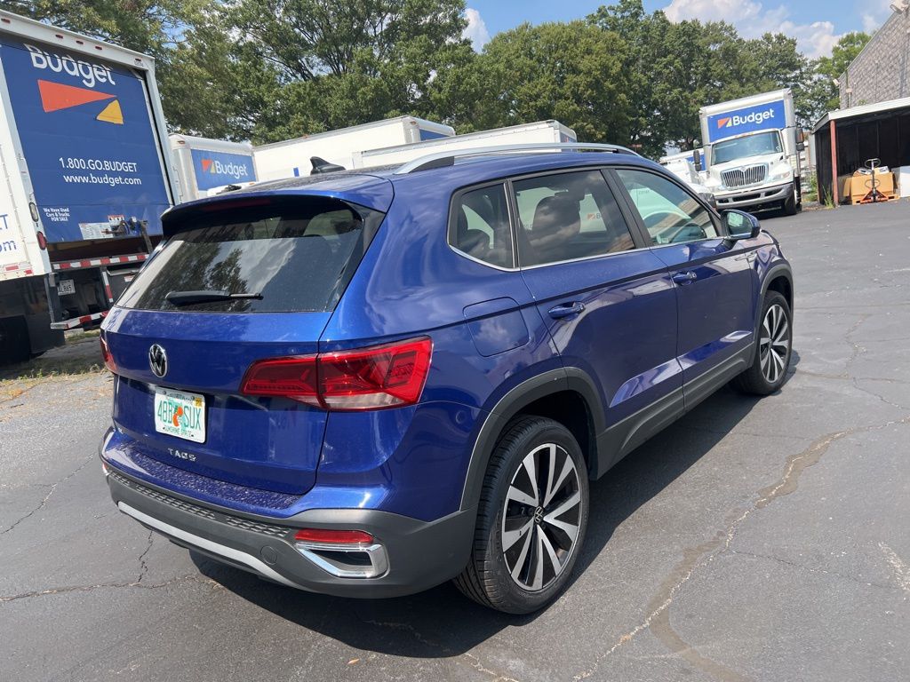 Thumbnail: 2024 Volkswagen Taos - 9