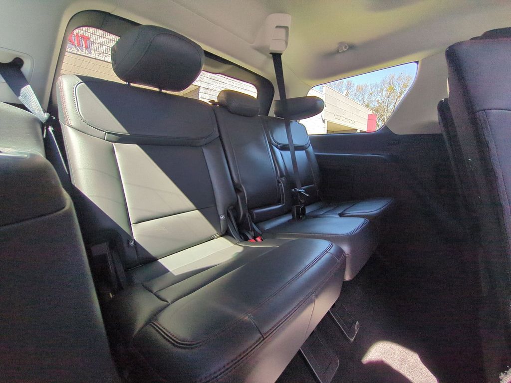 Thumbnail: 2025 Ford Expedition - 30