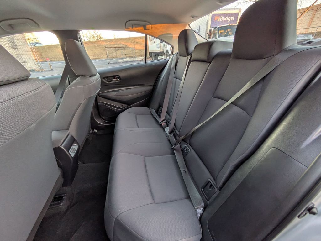 Thumbnail: 2025 Toyota Corolla - 24