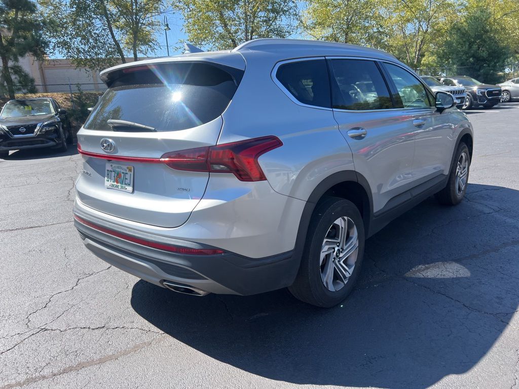 Thumbnail: 2023 Hyundai Santa Fe - 9