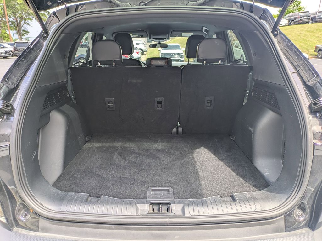 2025 Ford Escape ST-Line - Photo 28