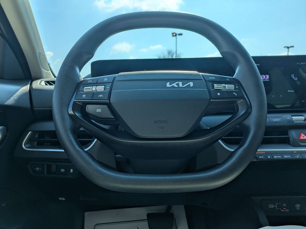 Thumbnail: 2025 Kia K4 - 21