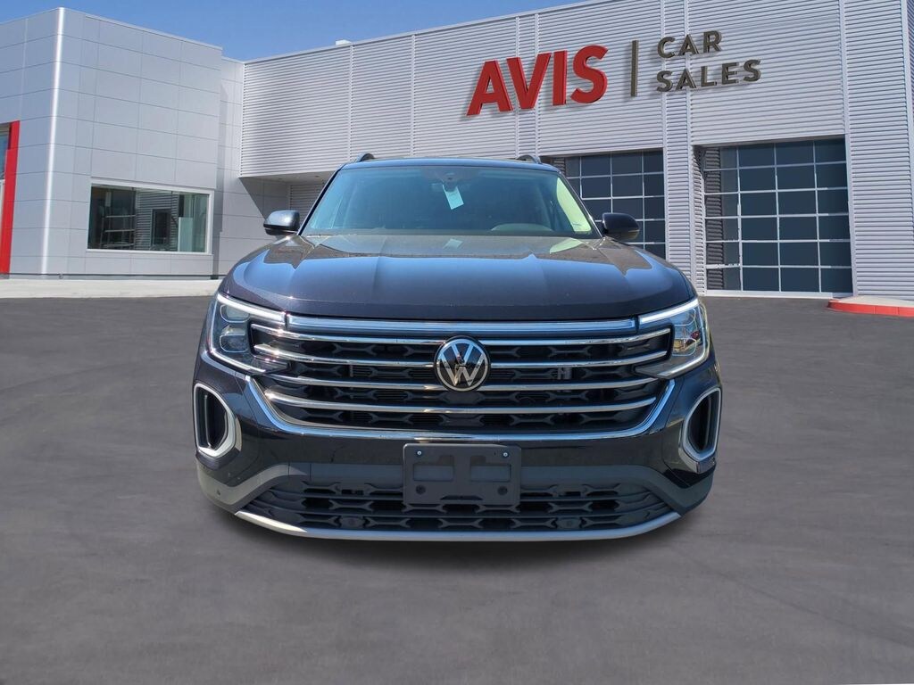 Certified 2025 Volkswagen Atlas 2.0T SE w/Technology SUV