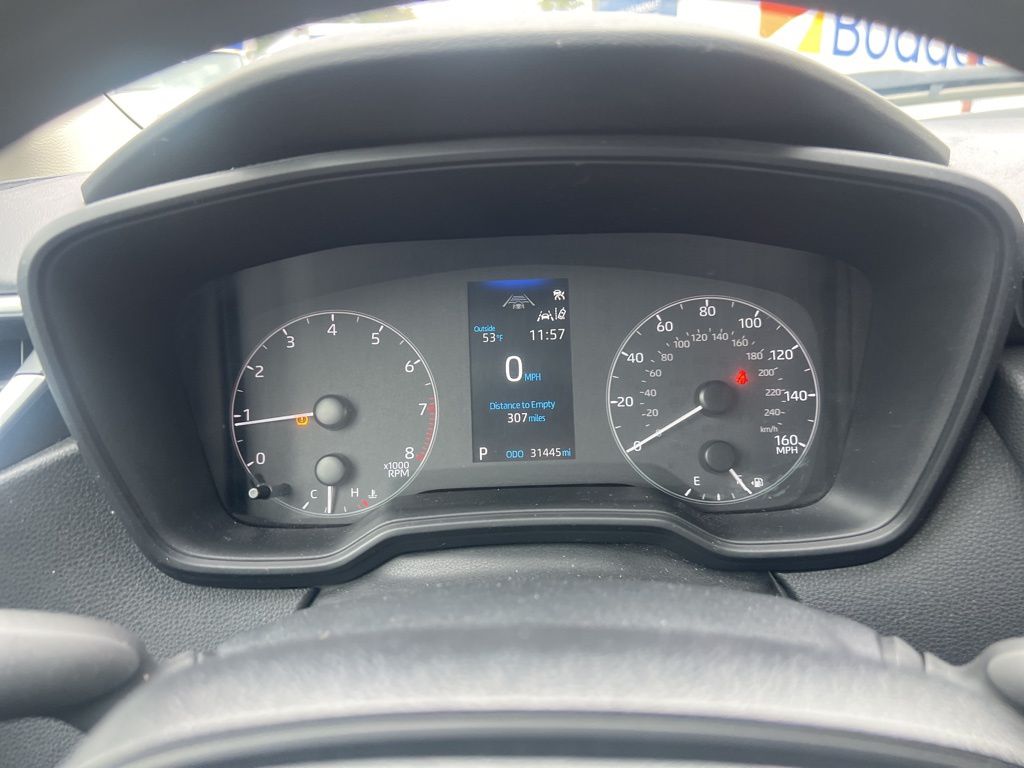 2024 Toyota Corolla LE photo 4