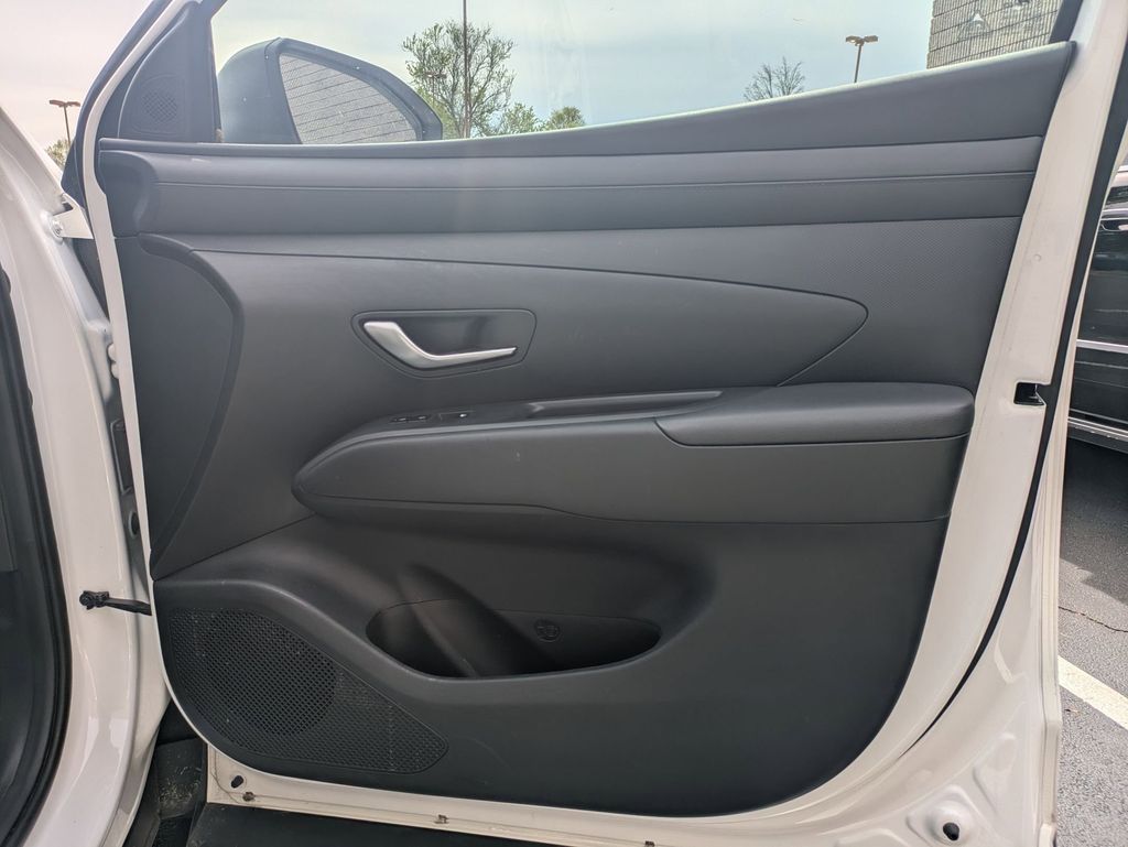 Thumbnail: 2025 Hyundai Santa Cruz - 30