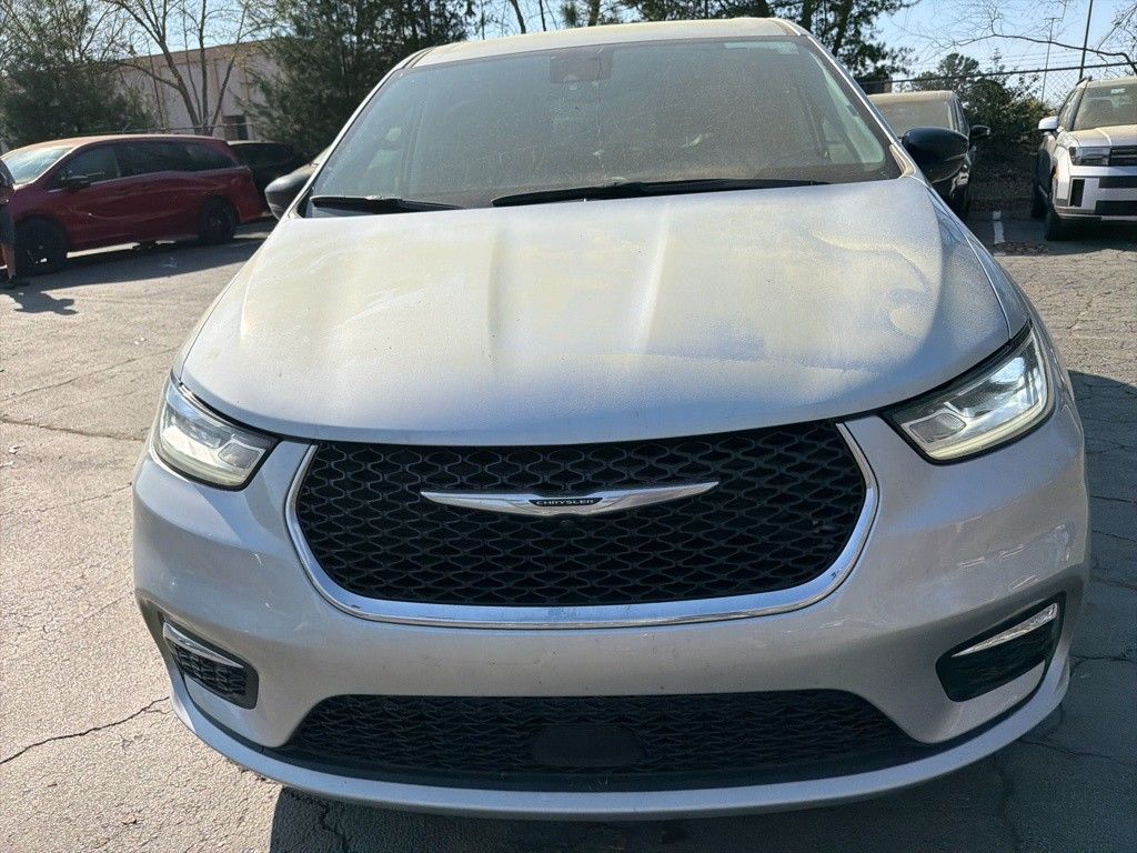 Thumbnail: 2024 Chrysler Pacifica - 2