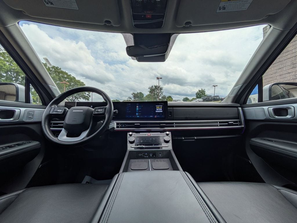Thumbnail: 2025 Hyundai Santa Fe - 26