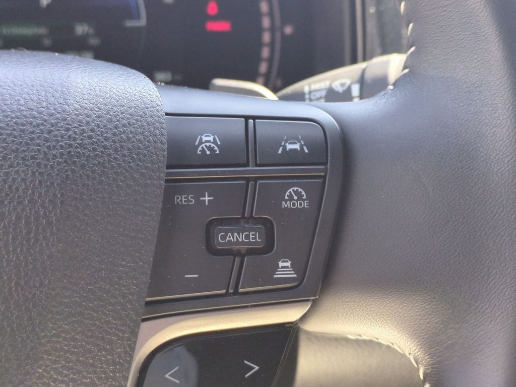 Thumbnail: 2025 Toyota Camry - 22