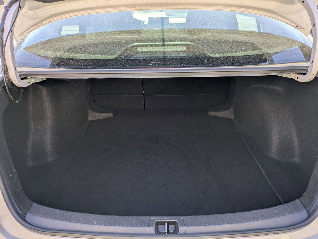 Thumbnail: 2024 Toyota Corolla - 28