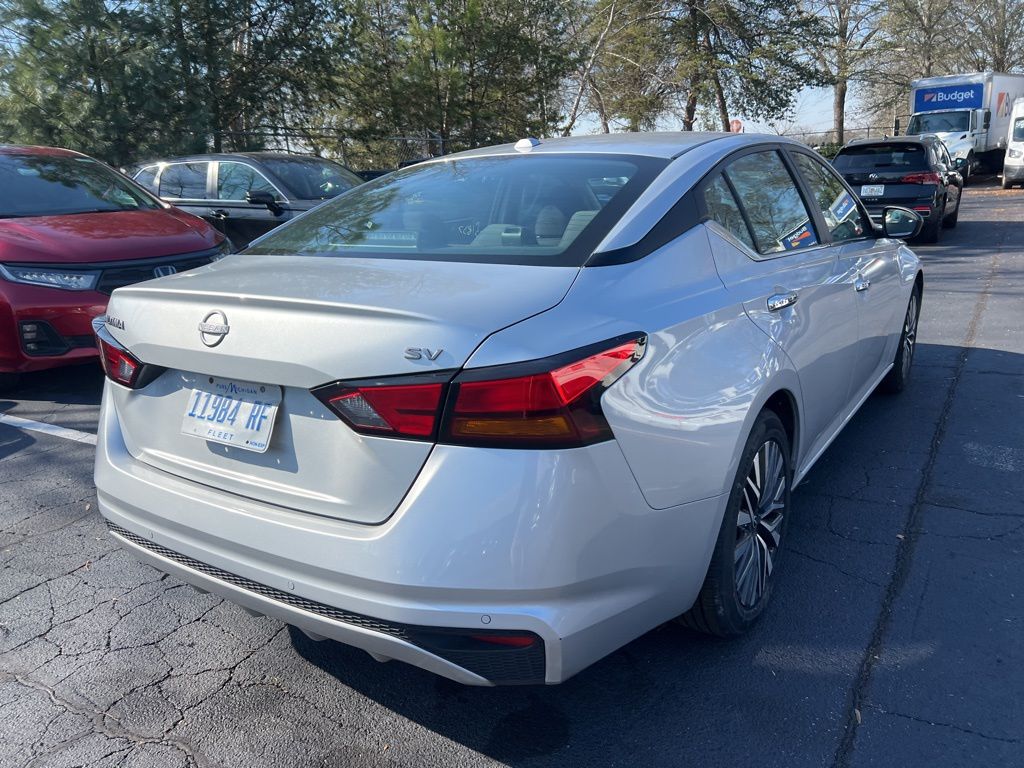 Thumbnail: 2024 Nissan Altima - 5