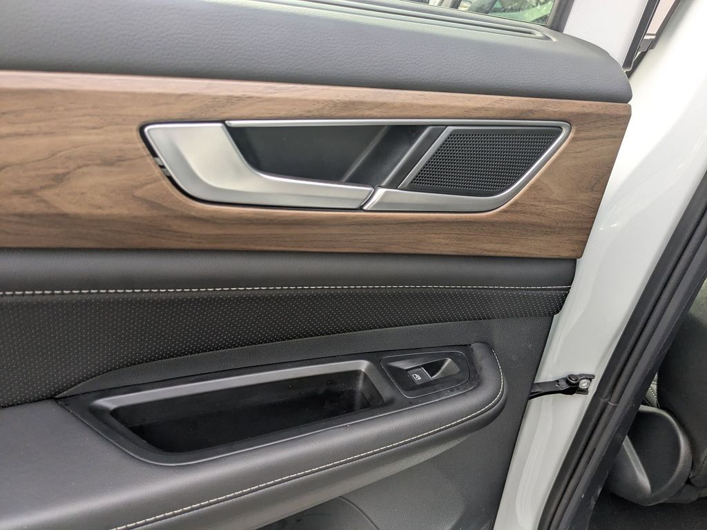 Thumbnail: 2025 Volkswagen Atlas - 26