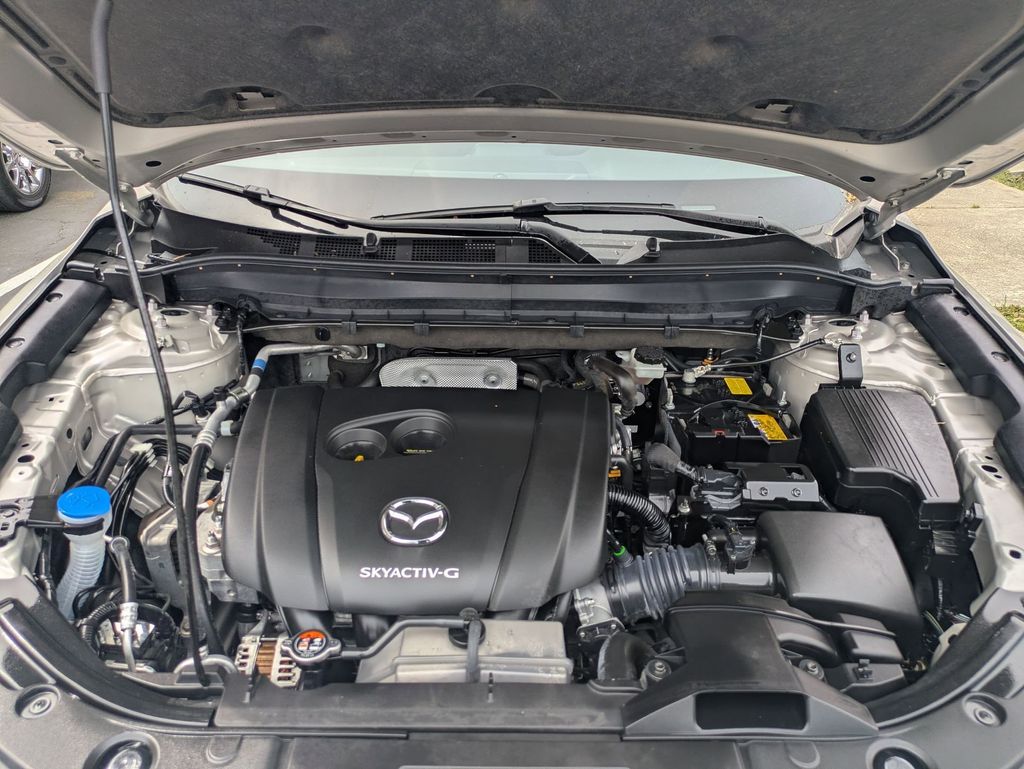 Thumbnail: 2025 Mazda CX-5 - 33