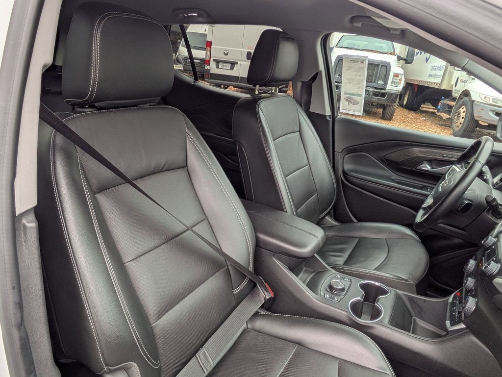 Thumbnail: 2024 GMC Terrain - 30