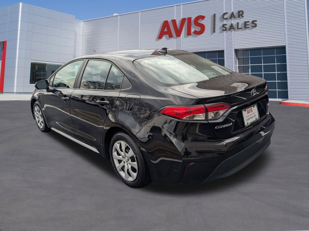 Thumbnail: 2024 Toyota Corolla - 9