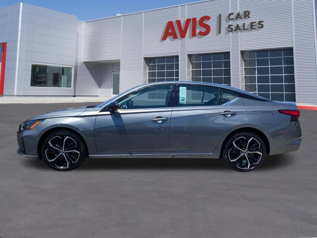 Thumbnail: 2025 Nissan Altima - 10