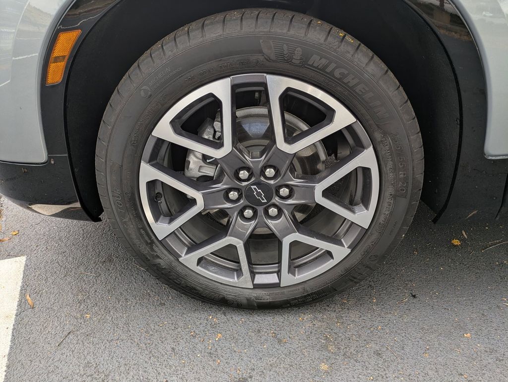 Thumbnail: 2025 Chevrolet Blazer - 30