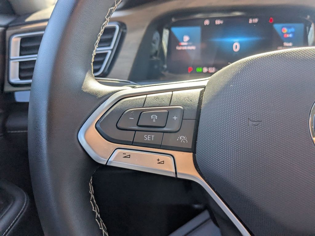 Thumbnail: 2025 Volkswagen Atlas - 15