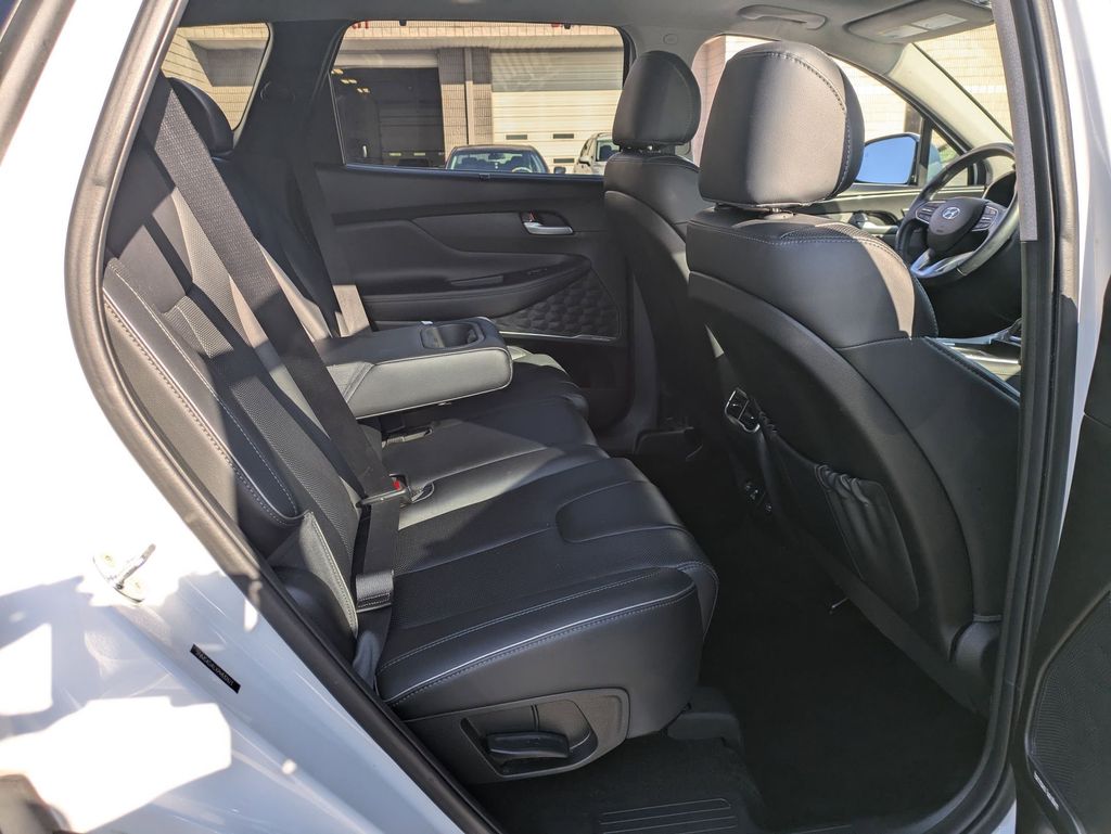 2023 Hyundai Santa Fe Limited 29