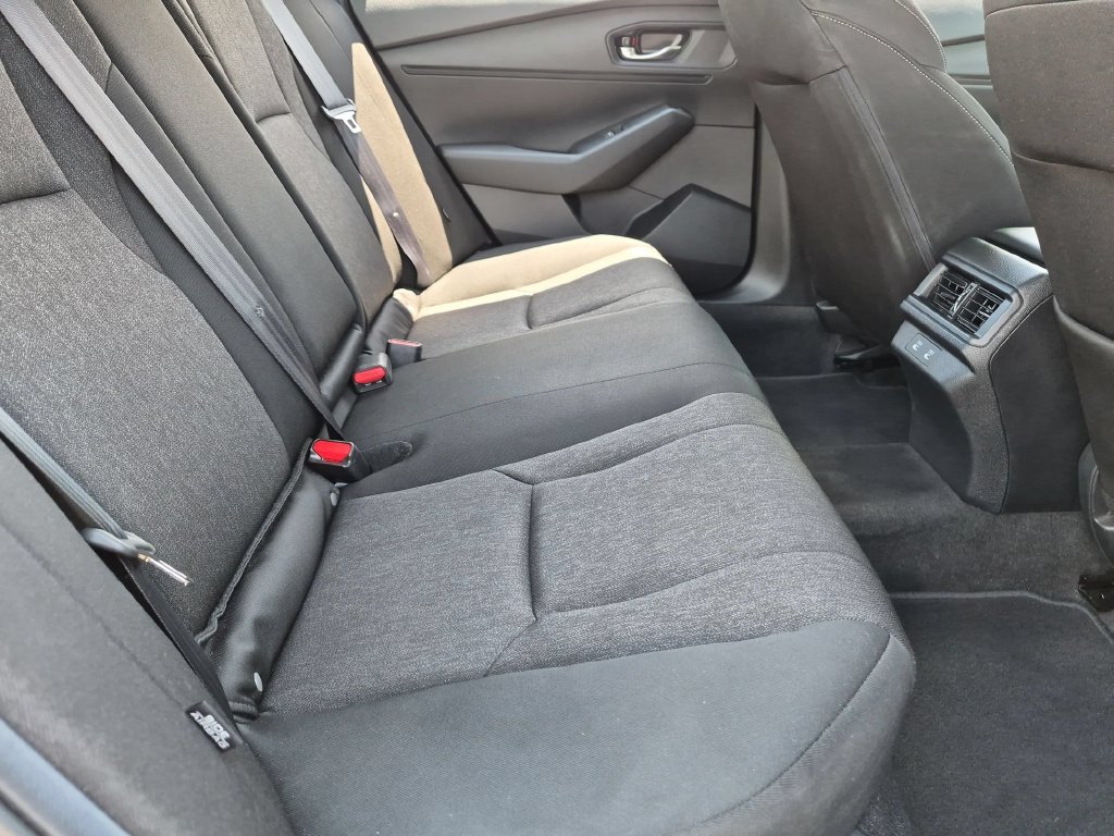 2025 Honda Accord SE - Photo 29