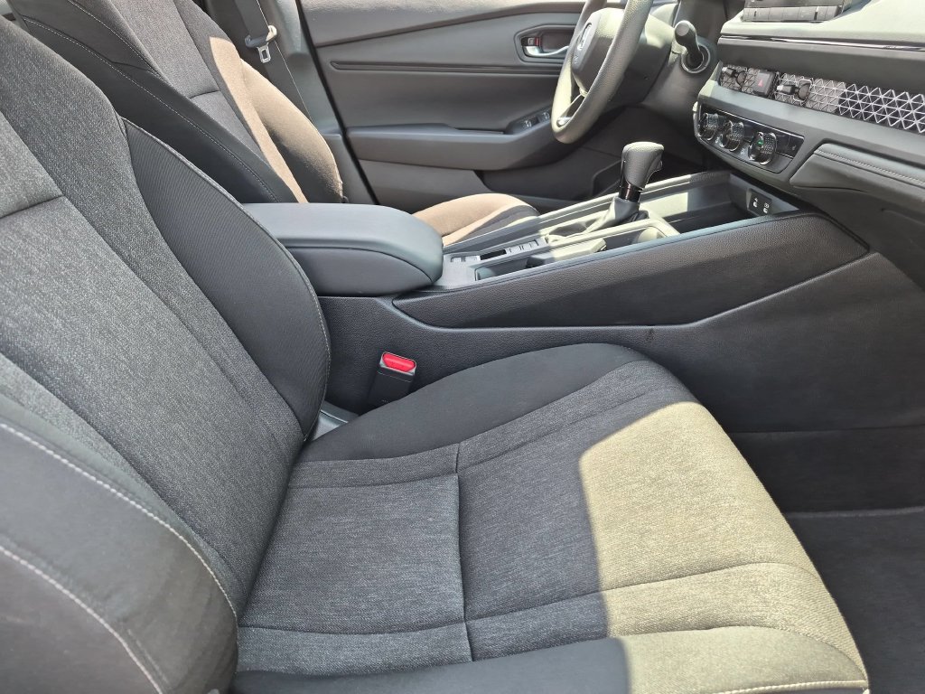 2025 Honda Accord SE - Photo 30
