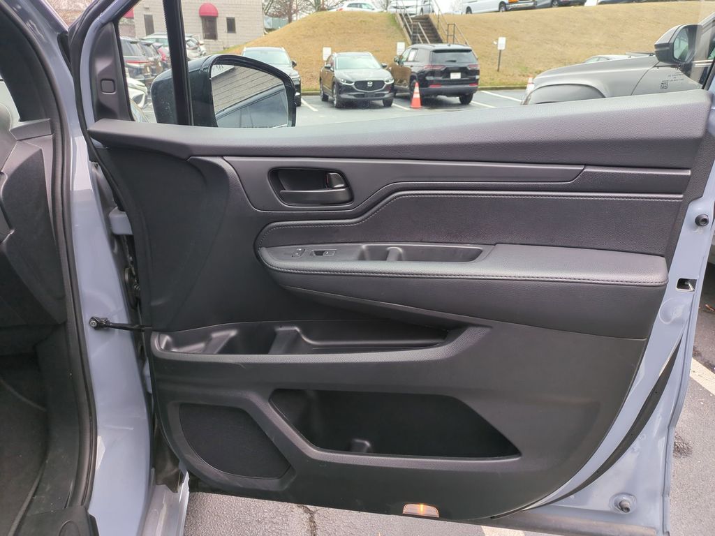 Thumbnail: 2025 Honda Odyssey - 33