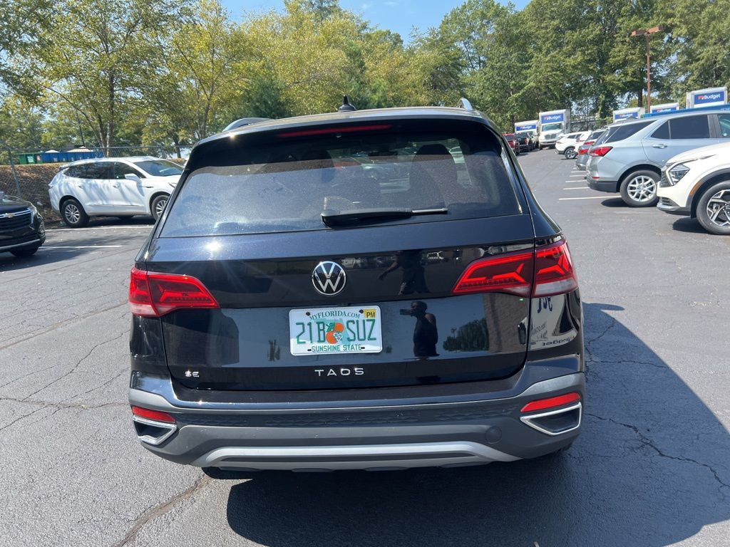 Thumbnail: 2024 Volkswagen Taos - 10