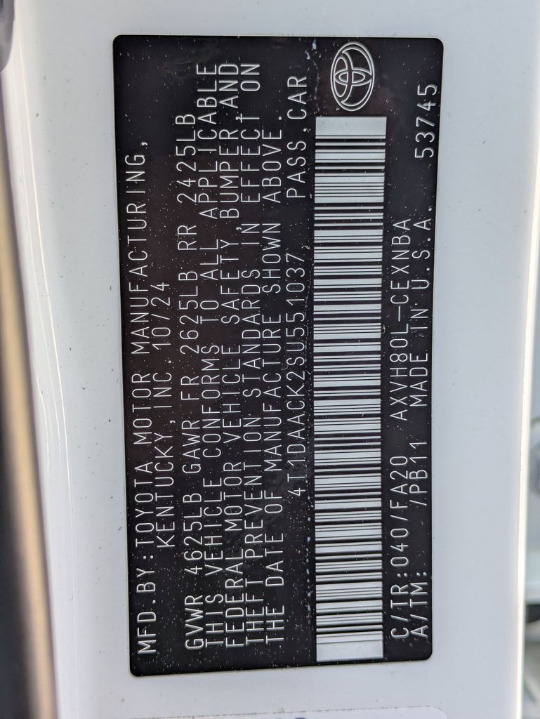 Thumbnail: 2025 Toyota Camry - 35