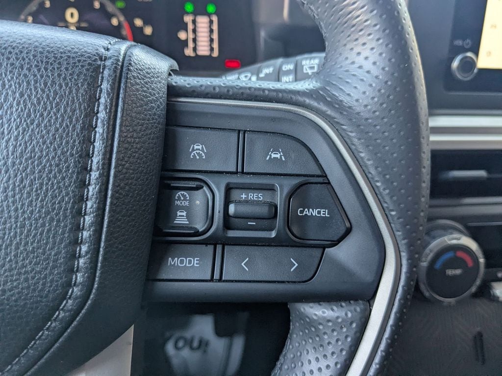 Thumbnail: 2025 Toyota 4Runner - 16