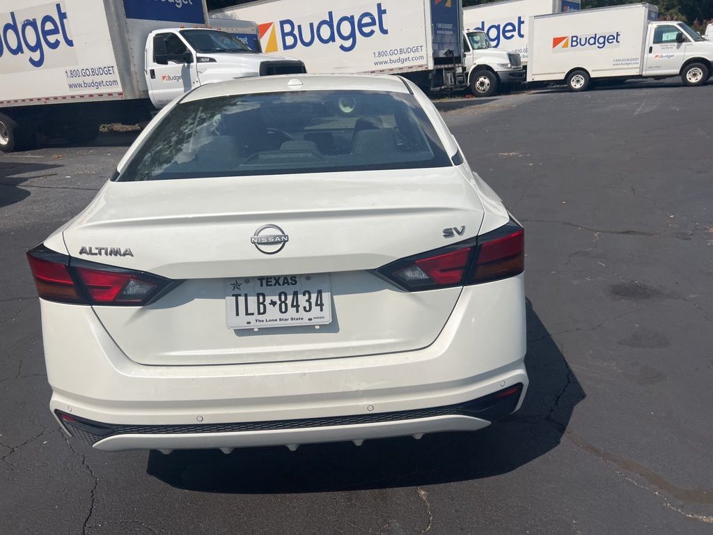 Thumbnail: 2024 Nissan Altima - 7