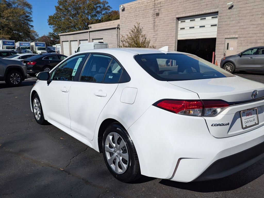 Thumbnail: 2025 Toyota Corolla - 9