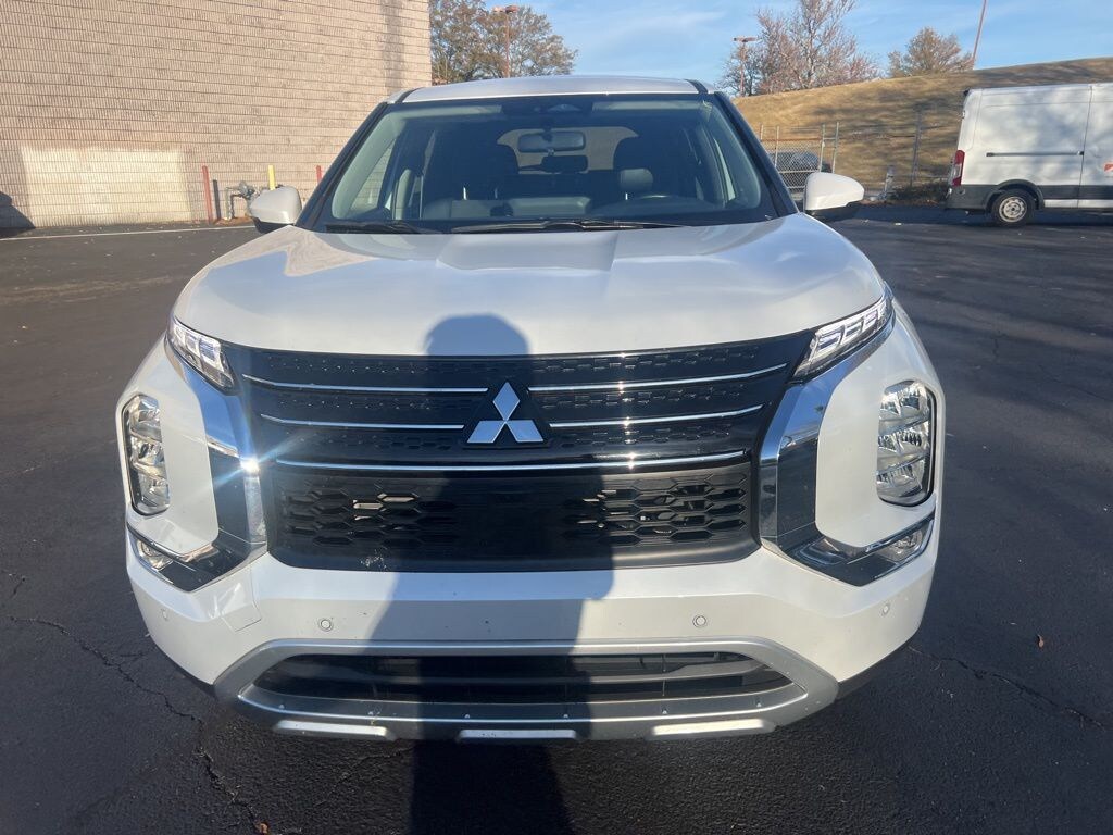 Certified 2024 Mitsubishi Outlander SE SUV