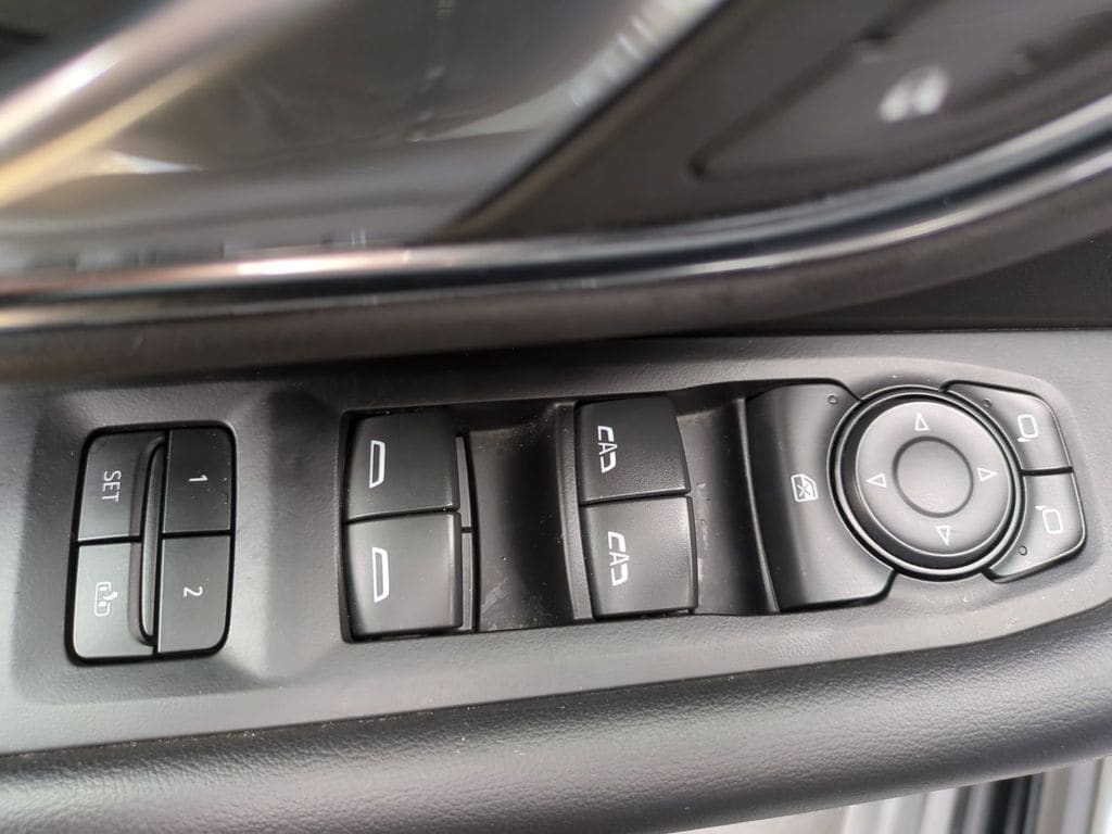 Thumbnail: 2024 Chevrolet Tahoe - 13