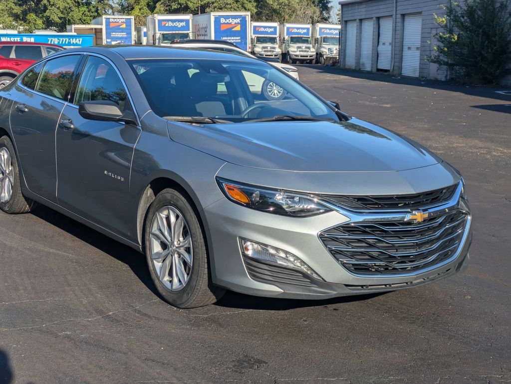Thumbnail: 2023 Chevrolet Malibu - 3