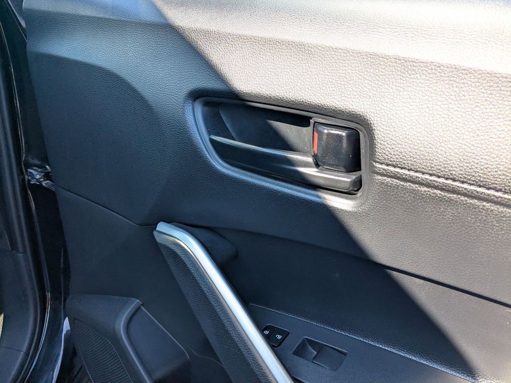 Thumbnail: 2024 Toyota Corolla Cross - 29