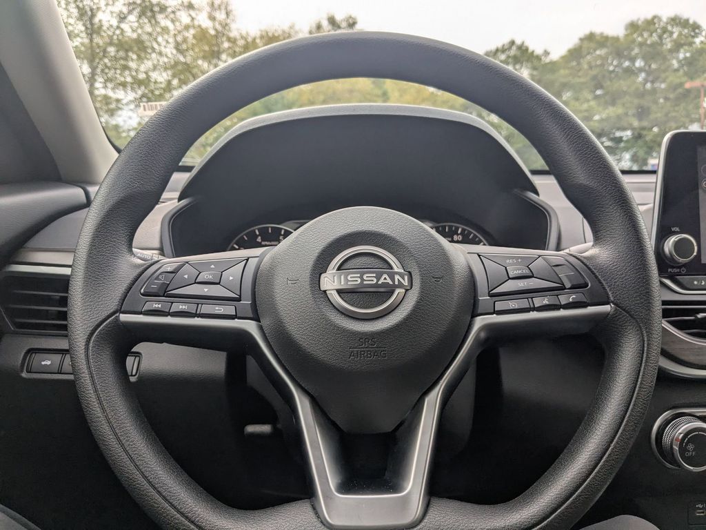 Thumbnail: 2024 Nissan Altima - 16