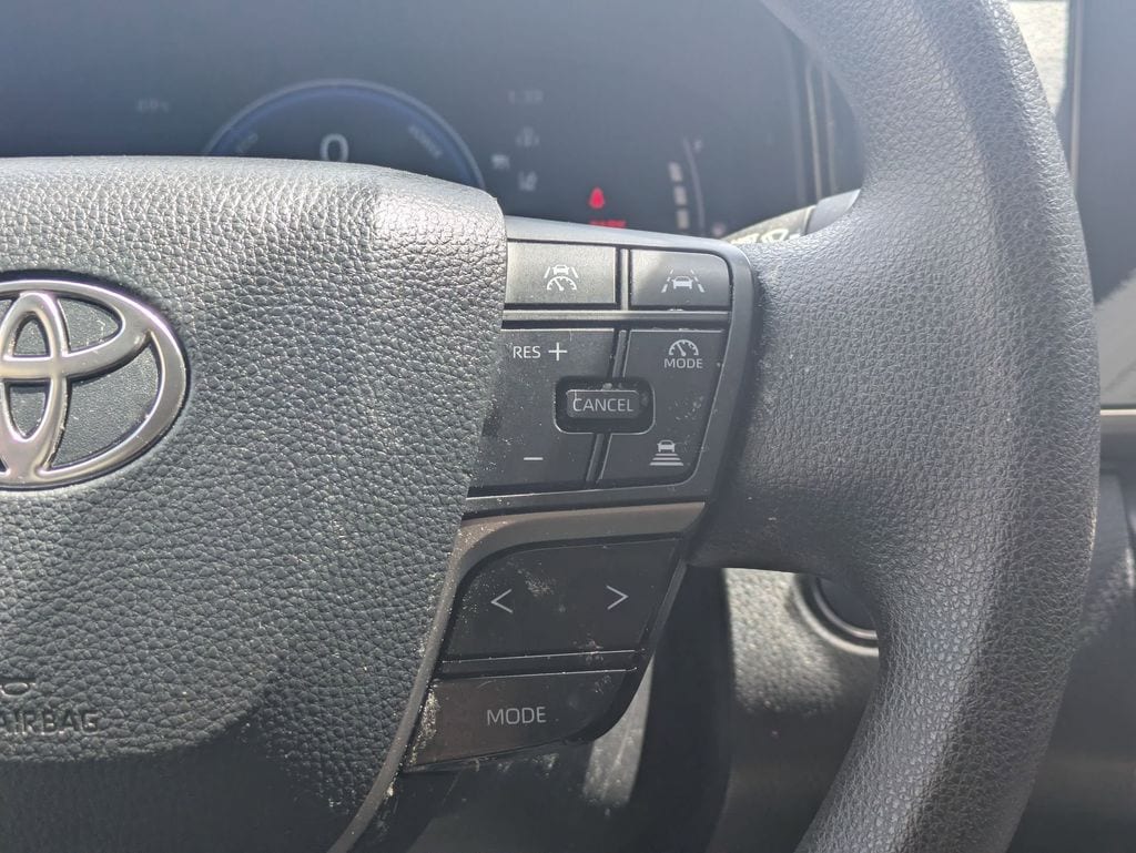 Thumbnail: 2025 Toyota Camry - 24