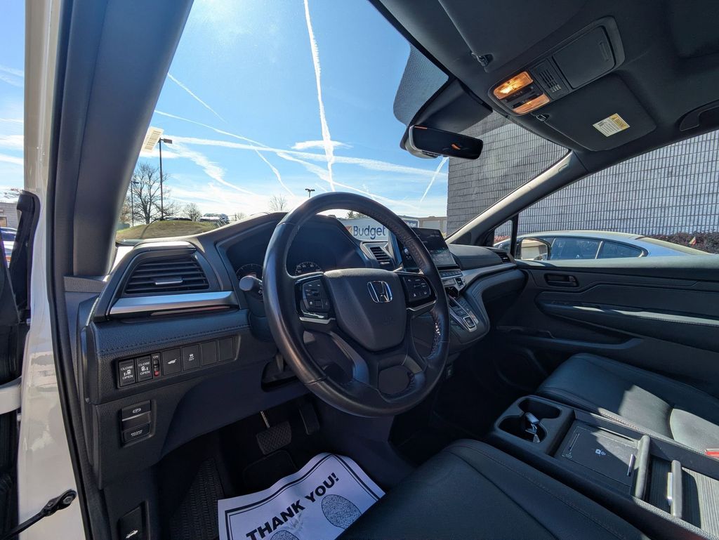 Thumbnail: 2025 Honda Odyssey - 15