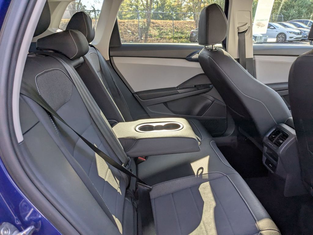 Thumbnail: 2024 Volkswagen Taos - 28