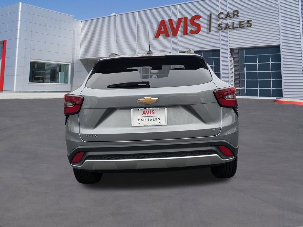 Thumbnail: 2025 Chevrolet Trax - 7
