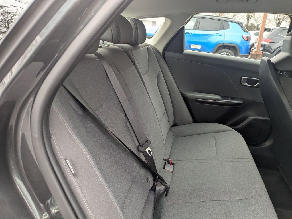 Thumbnail: 2025 Kia K4 - 30