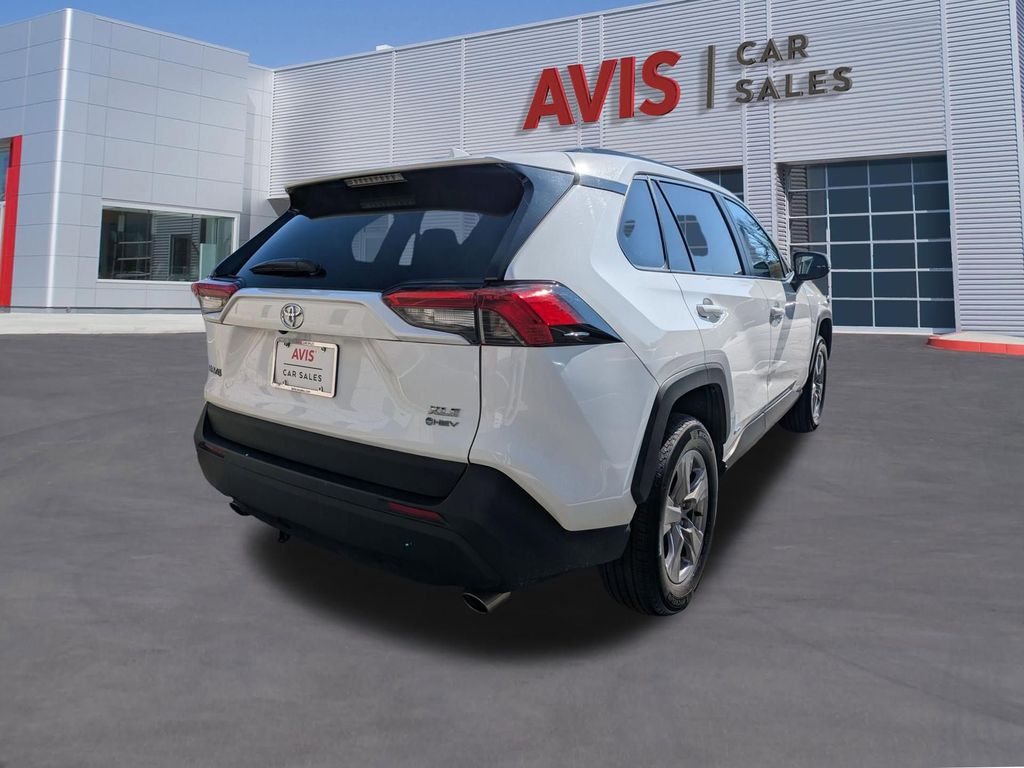 Thumbnail: 2025 Toyota RAV4 - 6