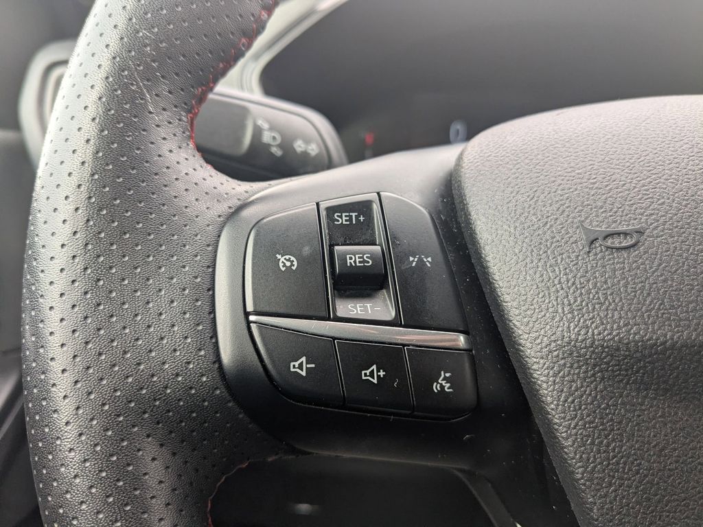 Thumbnail: 2024 Ford Escape - 15