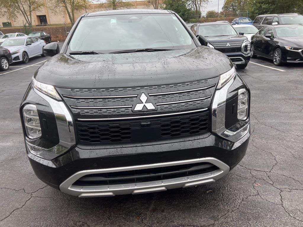 Certified 2024 Mitsubishi Outlander SE SUV