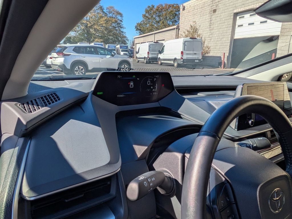 Thumbnail: 2025 Toyota Prius - 14
